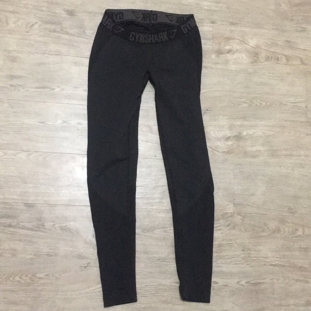 Never worn- Gymshark Leggings